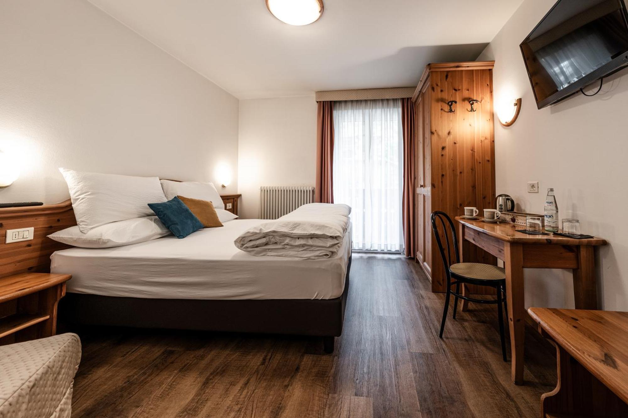 קומזדורה Hotel La Noria מראה חיצוני תמונה